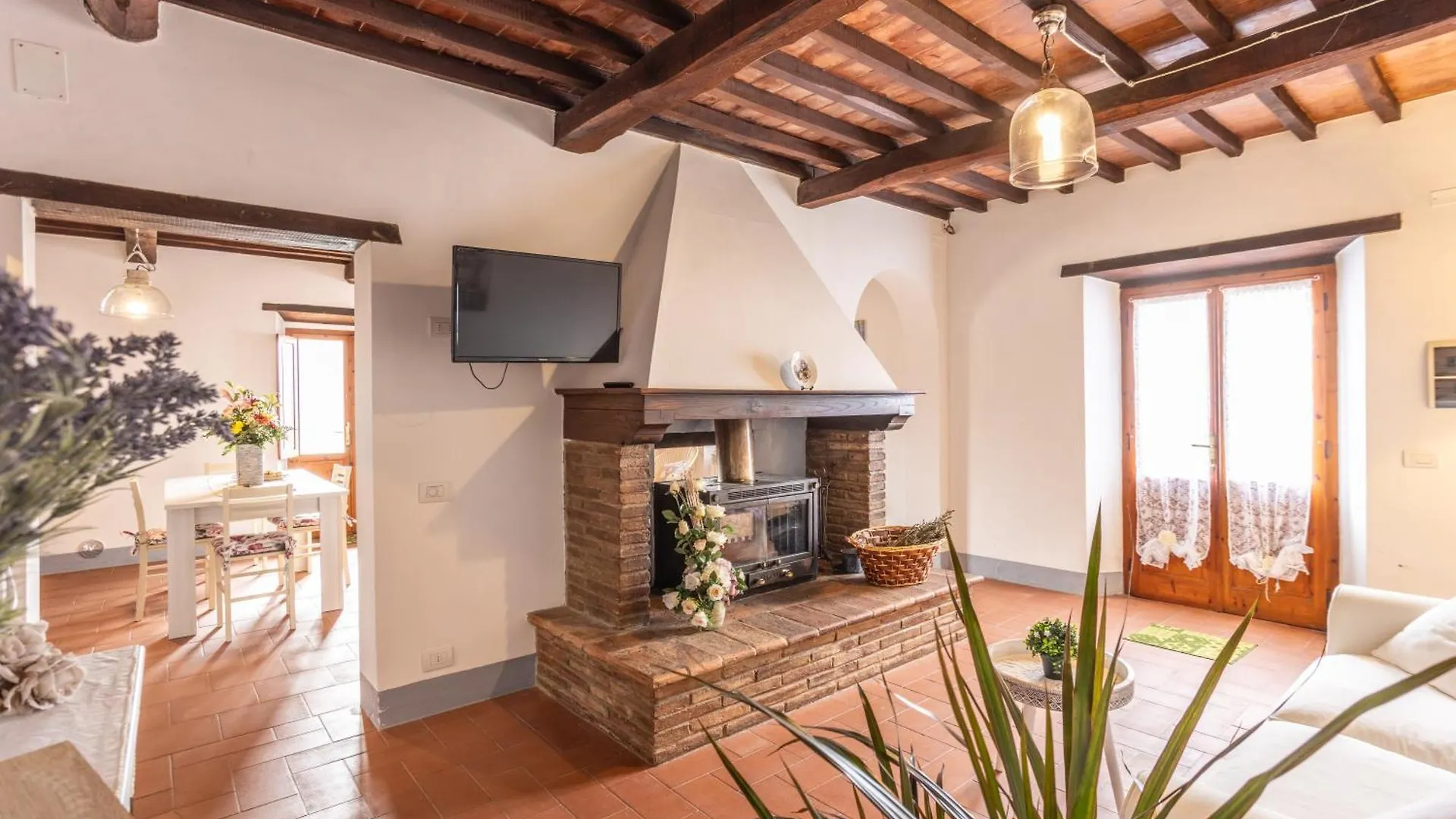 Holiday home Villa Florens Cortona Italy
